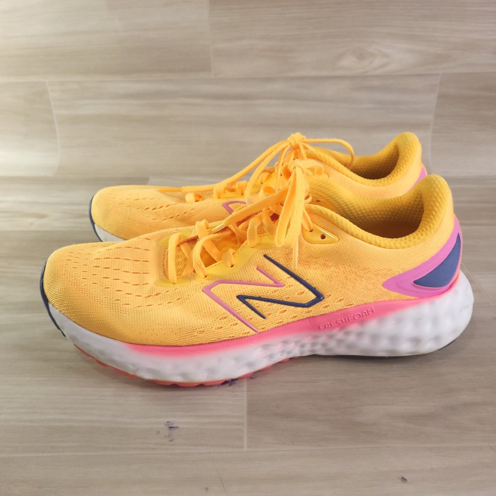 New Balance Fresh Foam Evoz v2 Running Shoes Sneakers Sz 10 B Orange Activewear